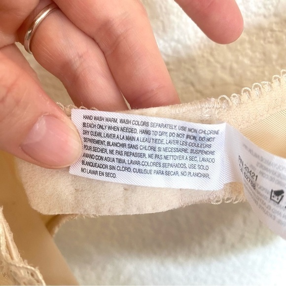 Wacoal Semi Sheer Cream Floral Lace Beige Tan Cream Bra Lightweight Size: 32DDD - Picture 5 of 11